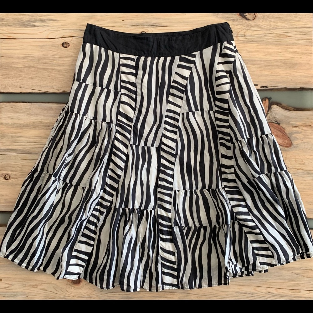 Lil 100% Silk Black And White Lined Striped Zebra Print Midi Skirt